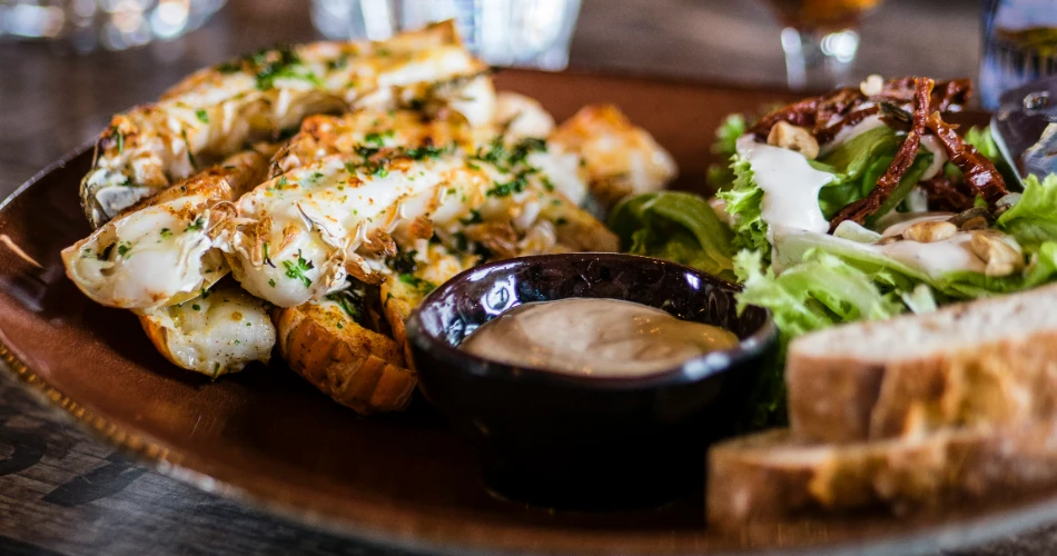 Top 10 Huntington Beach Restaurants You Must Visit